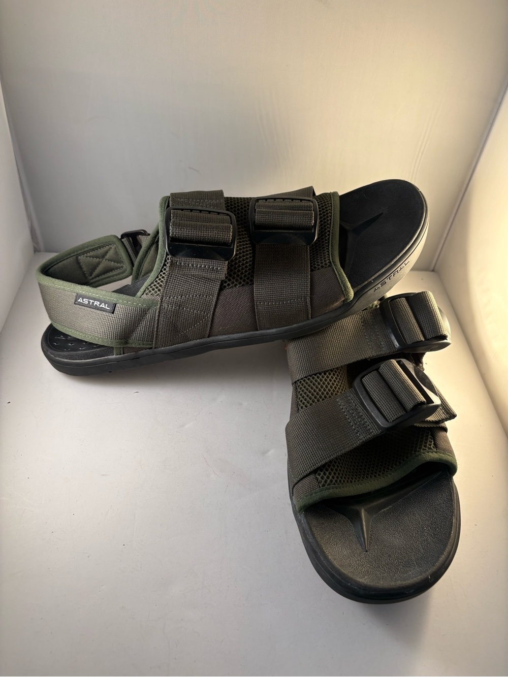 Astral PFD Mens Water Sandals Cedar Green Size 13 EU 48 Kayaking Rafting